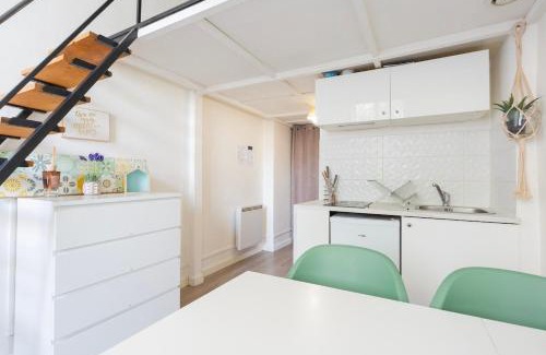 Vaise Apartamento | Art de Recevoir - Le Petit Duplex Cosy proche Métro D Vaise