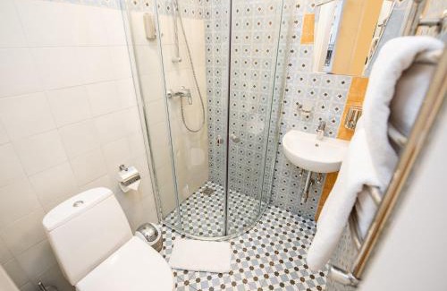 Lviv City Center Hotel | Art Deco Central Rooms