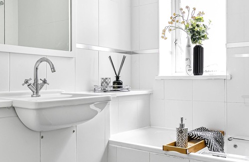 Crouch End Apartamento | Art Deco-inspired property in Crouch End, near London's vibrant attractions.