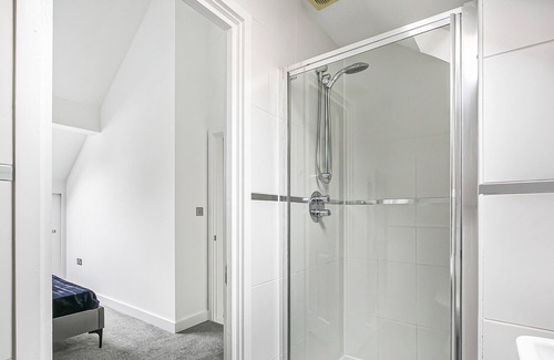 Crouch End Apartamento | Art Deco-inspired property in Crouch End, near London's vibrant attractions.