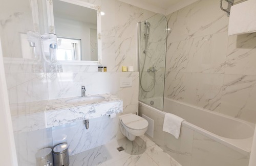 Split Hotel | Art Hotel