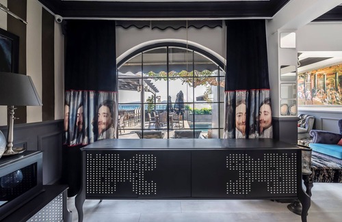 Bodrum City Center Hotel | Art & Interiors