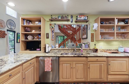 Old Orchid Casa | Art on the Beach Paradise 200ft from Beach!