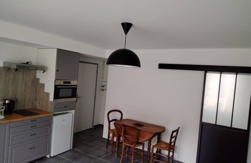 Saints Apartamento | ART on the ground floor and terrace