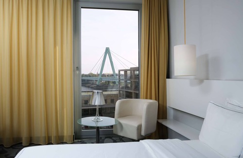 Altstadt-Sued Hotel | art'otel Cologne powered by Radisson Hotels