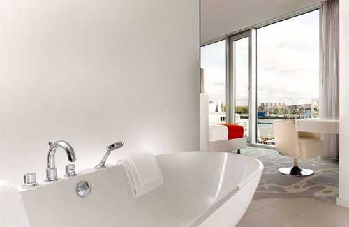 Altstadt-Sued Hotel | art'otel Cologne powered by Radisson Hotels