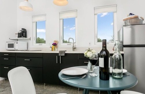 Fredericksburg Cabaña | Art Ranch: Turrell | 1/1, Gas Grill, Hill Country Ambience, Art Classes Onsite
