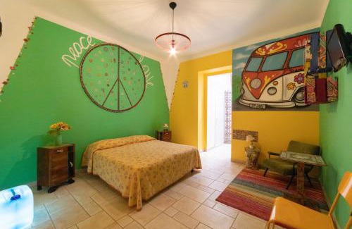 Coreggia Cama Y Desayuno | Art Rooms Joyful People