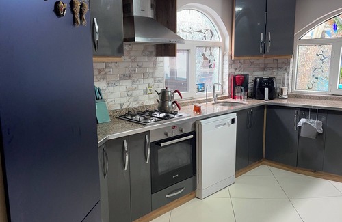 Kadriye Villa | Art villa- welcoming 6-bedroom all with 7 bathroom with bar WiFi in Kadriye