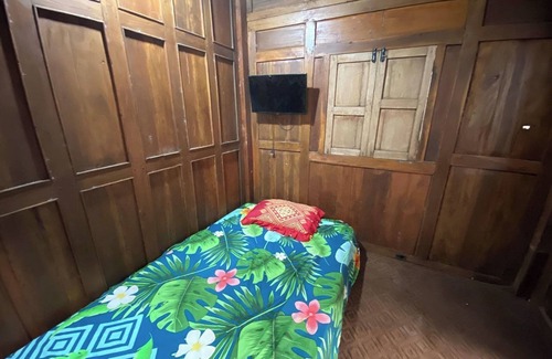 Wonosari Hotel | Gubuk Asmoro Nglolang