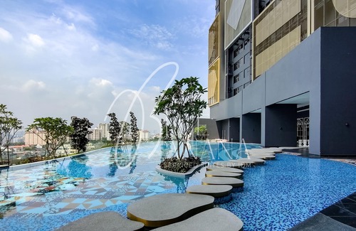 Taman Midah Apartamento | Arte Cheras by BlueBanana
