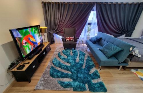 Taman Midah Apartamento | Arte Cheras by Minsu