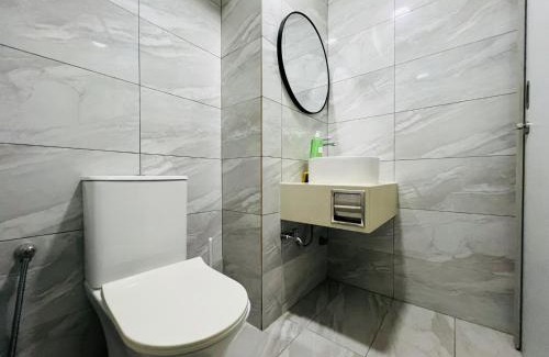 Taman Midah Apartamento | Arte Cheras Duplex by DeUrban