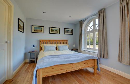 Aldborough Apartamento | Artemis