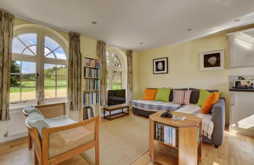 Aldborough Apartamento | Artemis