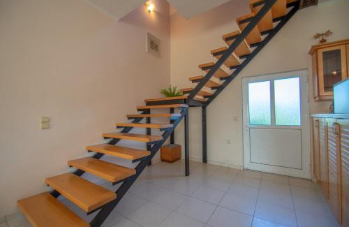 Fiolitis Casa | Artemis House
