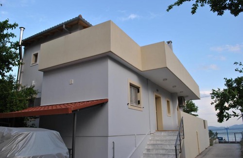 Dirfys-Messapia Casa | Artemis - Marina Apartments