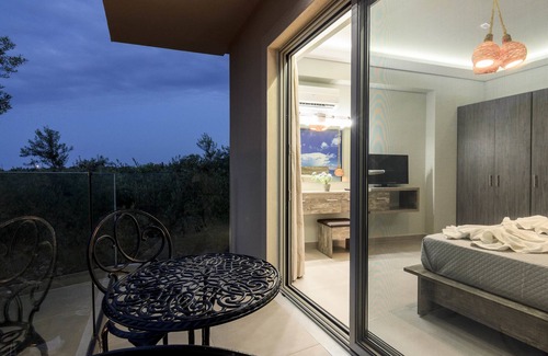 Psarou Hotel | Artemis Room