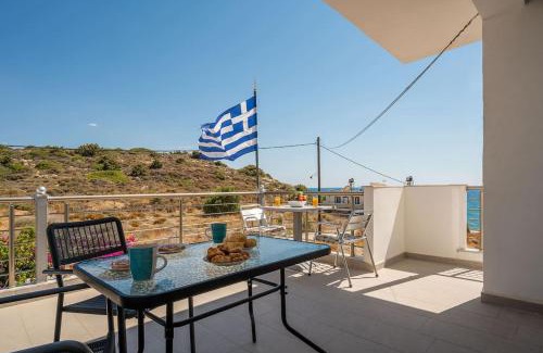Neo Kalamaki Apartamento | Artemis Seaside House, With Sea View