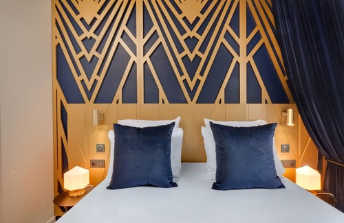Pigalle Hotel | Artemisia Montmartre
