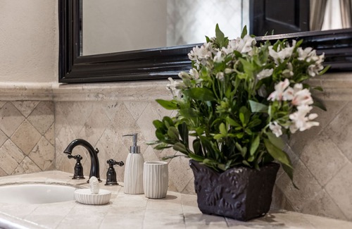 Zona Centro Hotel | Artesana Luxury Villa