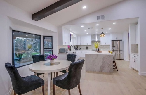 San Diego Casa | Artesian Estates -5BR Retreat- Games & Views