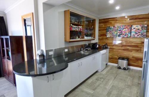 Emerald Beach Apartamento | ArtHOUSE Beachfront Accommodation