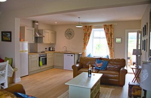 Carsethorn Casa | Arthur's Cottage