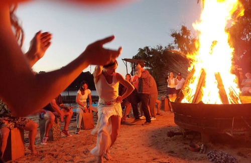 Partido de Tigre Casa | Artisans and Crafts 1 day 1 night