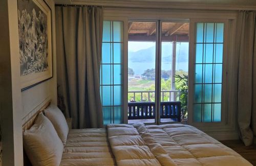 Namhae Casa | Artist and Flower Pension
