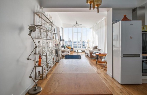 Quartier de l'Ecole-Militaire Apartamento | Artistic flat with an incredible view close to Eiffel Tower - Welkeys