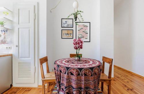 Praga Apartamento | Artistic Nest near Port PRAGA