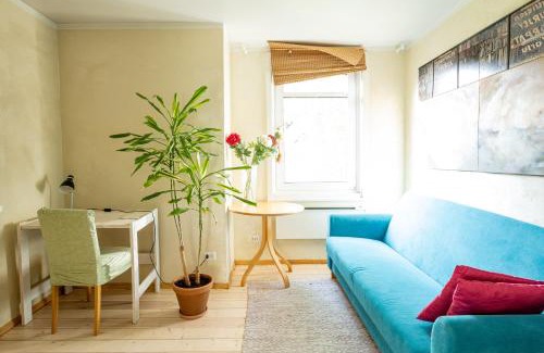 Pelgulinn Apartamento | Artists Apartment near Telliskivi Creative Centre