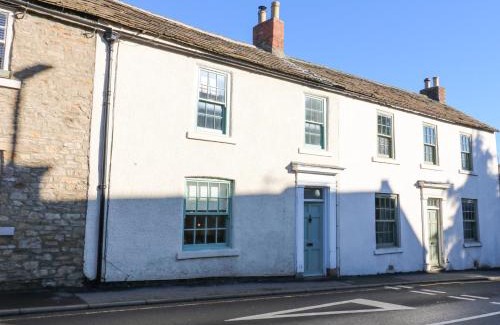 Richmond Casa | Artists Cottage
