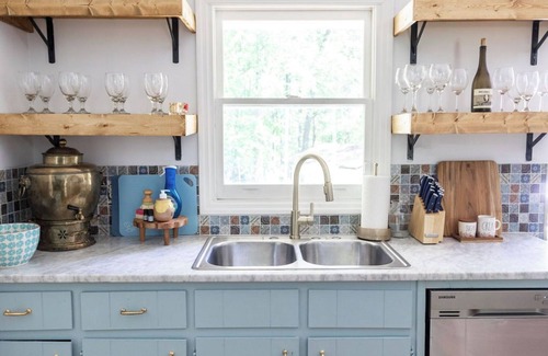 Lithonia Casa | Artsy and eclectic retreat with private pool and hot tub located near Atlanta