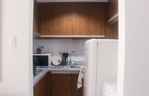 Lahug Condominio | Artsy modern well appointed 1BR/1BA