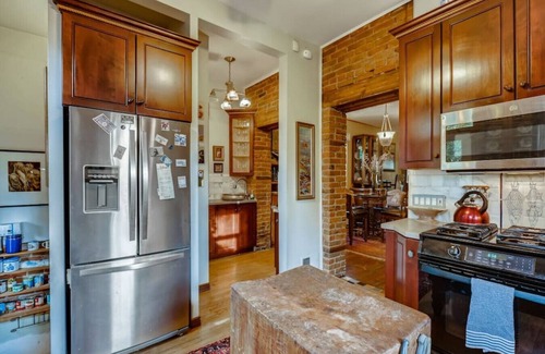 Whittier Casa | Artsy Victorian I Near RINO I Downtown