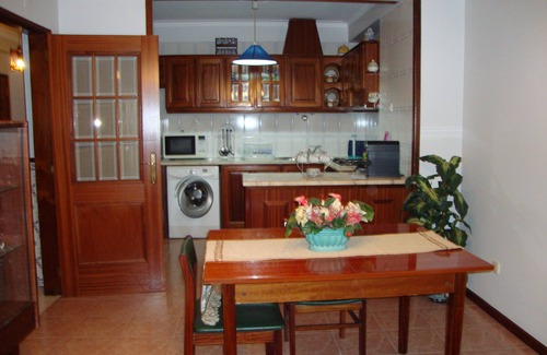 Lousa Apartamento | Apartamento Artur con balcón