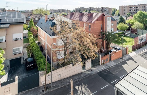 Ciudad Lineal Apartamento | Arturo Soria Stays by Charming I - recién renovado, con Parking