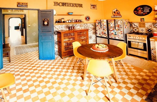 Traeuy Kaoh Apartamento | Arty and modern 3 bedrooms house. Family or group of friends are welcome.