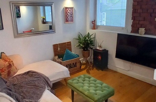 Canton Apartamento | Arty loft in central cardiff