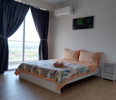 Tanjung Aru Casa | ARU SUITE Spacious Sea & Sunset View Home 10pax with Private Parking