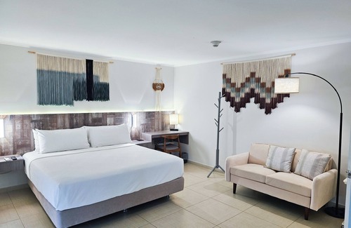 Palm Beach Hotel | Aruba Boutique & Art Hotel, BW Signature Collection Only Adults