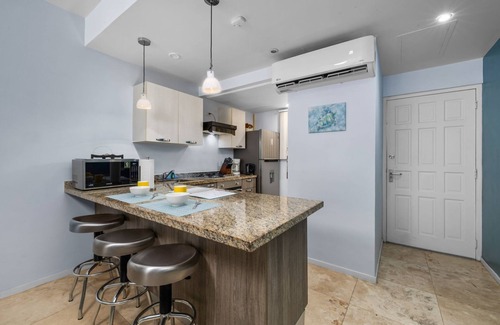 Boegoeroei Condominio | Aruban Oasis @ Isla Bonita! Spend April in Aruba!