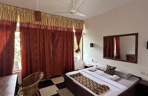 Pottuvil Division 2 Hotel | Arugamabay Surf Resort Hotel