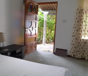 Unawatuna Hotel | Aruna Villa