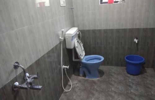 Hireguthi Casa | Arundekar Home Stay In 2 Minutes Walk Beach AC Room