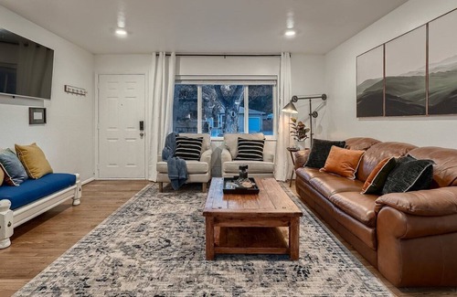 Alta Vista Area Casa | Arvada Escape: 5BR, Games, Firepit, Bikes, Close to Red Rocks Amphitheatre