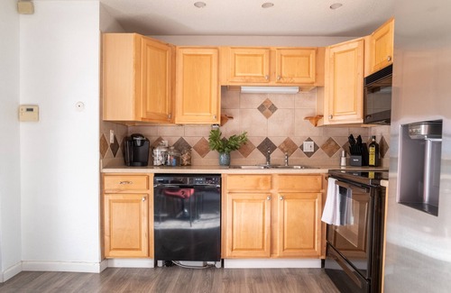 Highlands Casa | Arvada Escape: Central 4Br - Themed - Fire Pit