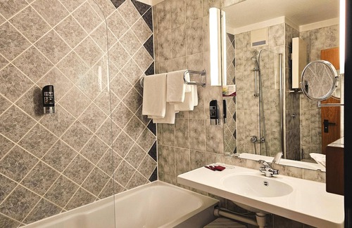 Sudoststadt Hotel | Arvena Park Das Hotel am Franken-Center
